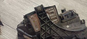 Xenony Audi A4 B6 - 3