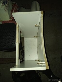 Prodám skříňku pod umyvadlo - 3