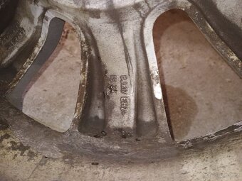 5x120 R17 , obuto na 225/45/17 , BMW - 3
