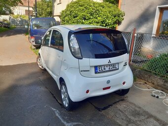 Mitsubishi i-miew - 3