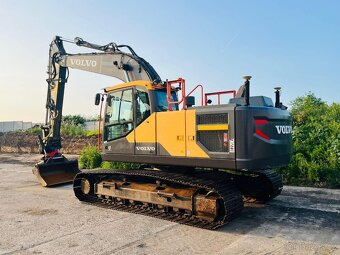 Pásové rypadlo Volvo EC220EL (Možnost leasingu) - 3