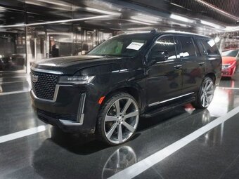 Cadillac Escalade LUXURY 6.2L 4X4 (č.B22) - 3