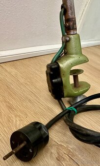Stará INDUSTRY lampa k připevnění ke stolu polohov FUNKČNÍ - 3