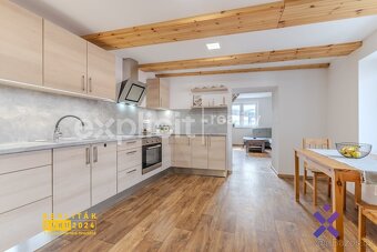 Prodej rodinného domu 3+1, 138 m2, pozemek 504 m2 - Brumov - - 3