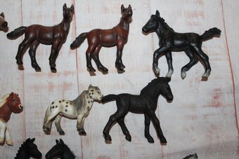 Figurky koní Schleich VI - 3