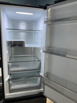 Zánovní lednice Midea - 3