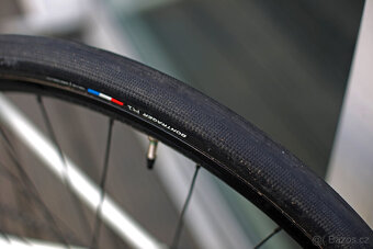 Trek Domane AL 4 White Gen 4 - 3