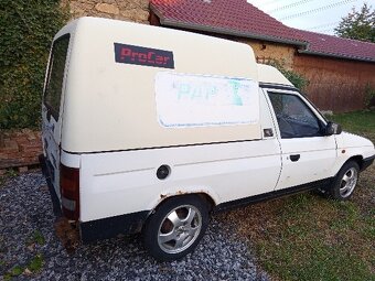 ŠKODA FAVORIT 135L PICK UP - 3