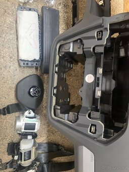Airbagová sada Volkswagen Tiguan s originální deskou - 3
