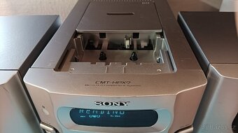 Zánovní věž Sony. - 3