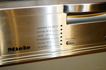 Miele myčka nerezová vestavná G 1142 SCi , tři koše - 3