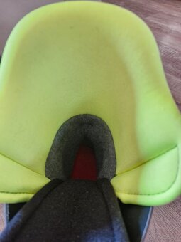 Prodám dětské lyžařské boty HEAD vel.23-23,5 - 3