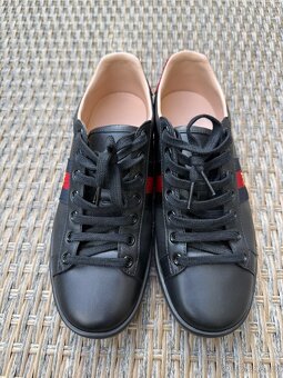 Gucci tenisky dámské,velikost 38,jako nové,PC 24.000Kč,Praha - 3