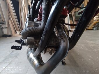 Tuning výfuk mvt s-race - 3