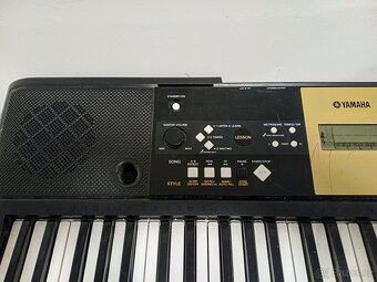 Keyboard Yamaha YPT 250 - 3