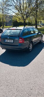 Škoda octavia 2 1.6 FSI - 3