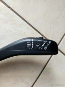 Páčky pod volant VW Transportér T6 7E0953503CP - 3