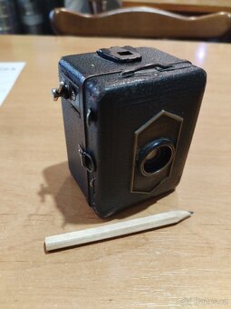 Zeiss Ikon Baby Box Tengor fotoaparát - 3