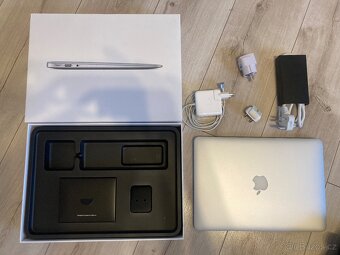 MacBook Air 2017 - 3