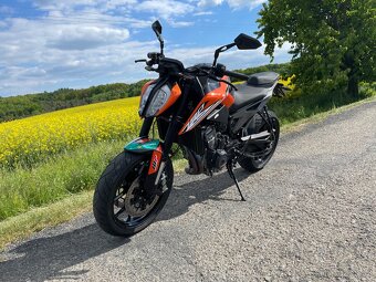 Ktm Duke 790 - 3