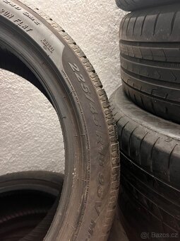Zimní pneumatiky 225/45 R18 - 3