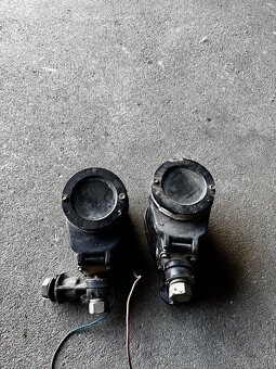 Dvě lampy na kloubu - 3