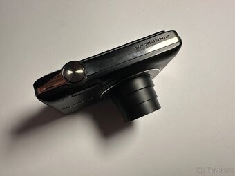 Fujifilm FinePix JX600 černý - 3
