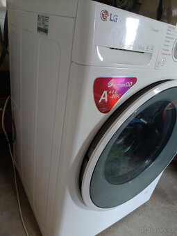 Pračka LG na 10 kg - 3