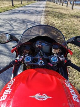 Aprilia RSV 1000 Factory - 24000 km - 3