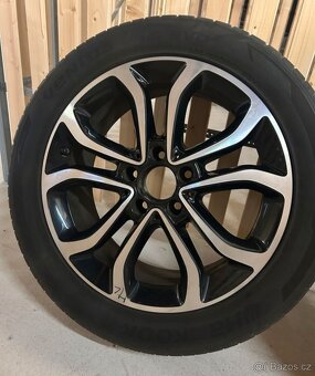 225 50 R17 98Y - 3