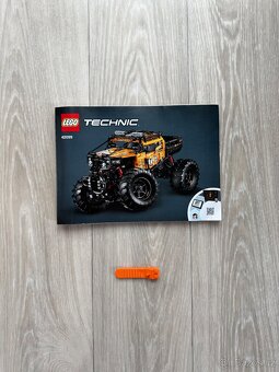 Lego 42099 - 3