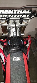 Honda CRF250R r.v. 2008 - 3