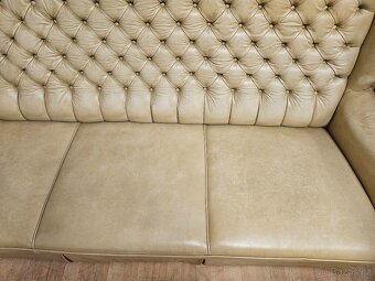 Chesterfield štýl,kožená vysoká sedačka,farba cappuccino - 3