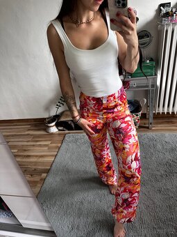 Květinové kalhoty - 3