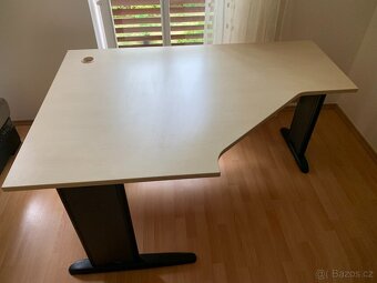 Kancelářský stůl rohový HOBIS - 3