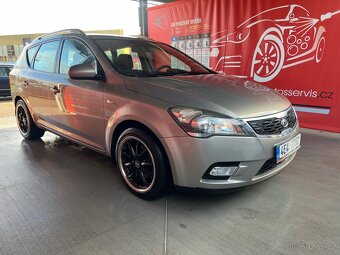 Kia Ceed 1.4i 77kw 138tkm 2012 ČR nehav. - 3