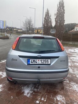 Ford Focus 1.6 16V (74 kW), r. v. 2004 - 3