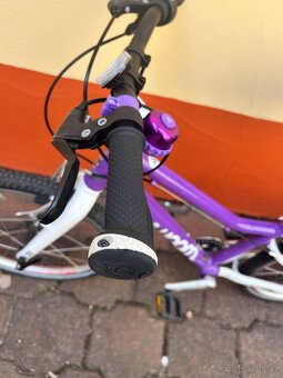 Woom 4 s přilbou zdarma - 3