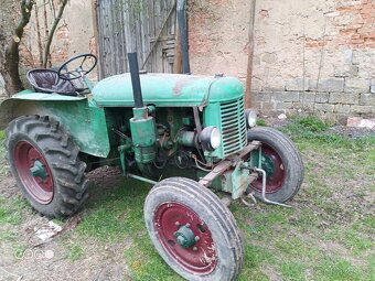 Traktor Škoda 30 - 3