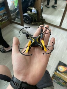 Dron - 3