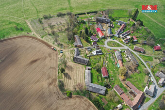 Prodej zemědělské usedlosti, 369 m², Bezvěrov - 3