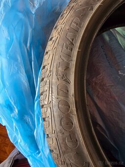 Pneumatiky R19 Ultragrip Performance 225/45 R19 96 V FR. - 3