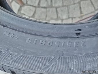 235/50/19 zimni pneu DUNLOP 235/50 R19 - 3