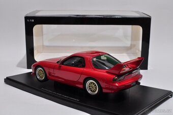 Mazda RX-7(FD) Tuned version AUTOart 1:18 - 3