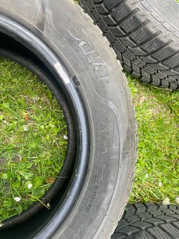 Prodám 4x zimní pneu 215/60R16 - 3