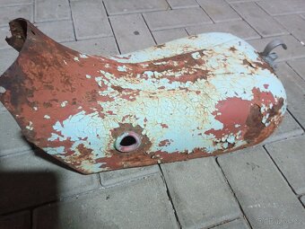 Jawa 21 pionýr prsa - 3
