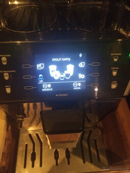 AUTOMATICKÝ KÁVOVAR DE LONGHI PRIMA DONNA CLASS PC 33000- - 3