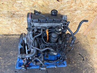 KOMPLETNÍ MOTOR BEZ TURBA 1.9 TDI 96KW AVF - 3