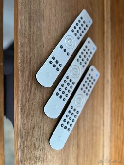 Zesilovač Cambridge Audio azur 550A-S - 3