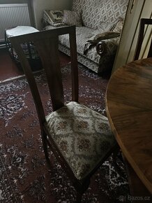 Prodam Krásný prvorepublikovy jídelní stůl, židle a sofa - 3